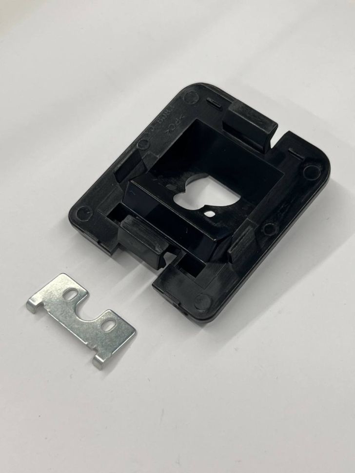 Адаптер под заднюю камеру в подсветку номера Mercedes-Benz CLS-class E-class GL-class S-class SL-class